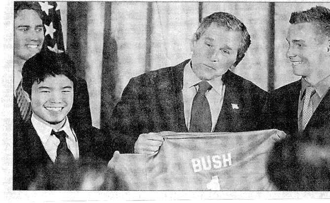 Metros Staffer - Nozomu Yamauchi with President Bush!!